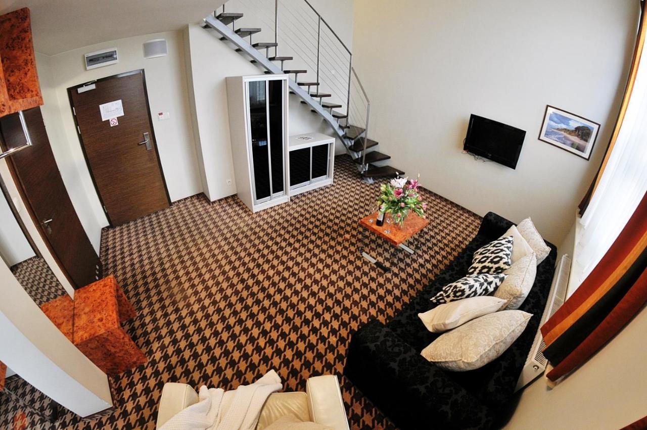 Apartment 423 W Royal Tulip 200 M Plaza Dobruk *