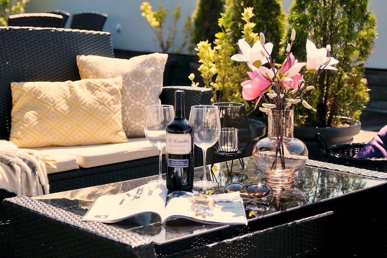 423 W Royal Tulip 200 M Plaza Dobruk Apartment *